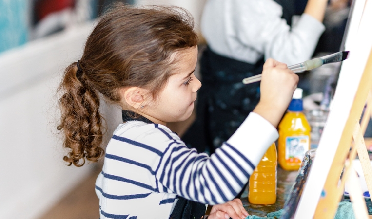 kids art classes