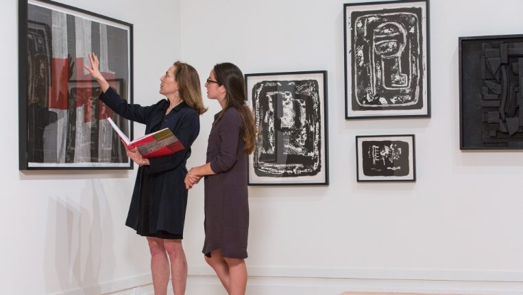 art gallery drawings