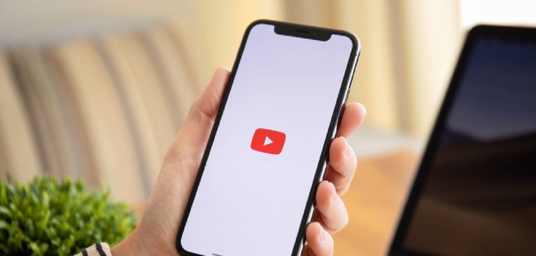 w youtube