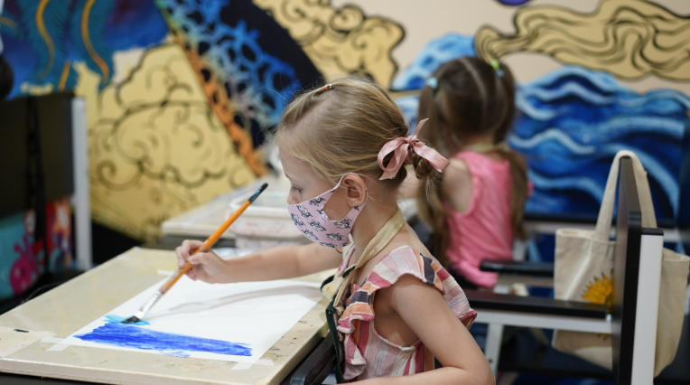 drawing young children